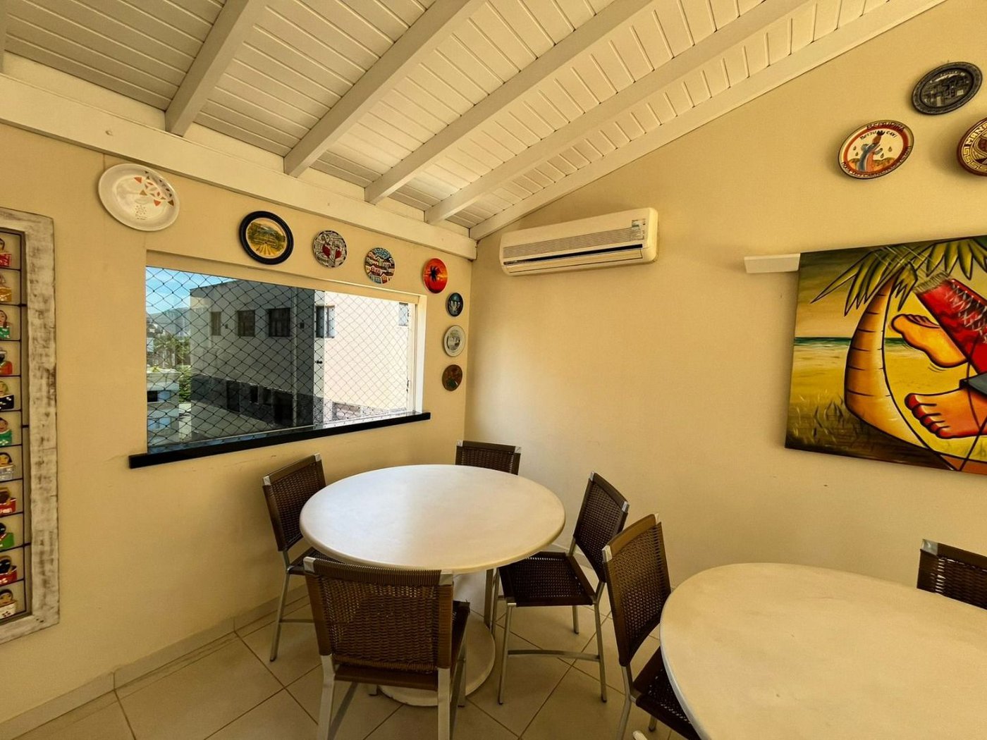 Apartamento com 3 dormitórios à venda, 120 m² por R$ 930.000,00 - Balneário Cidade Atlântica - Guarujá/SP