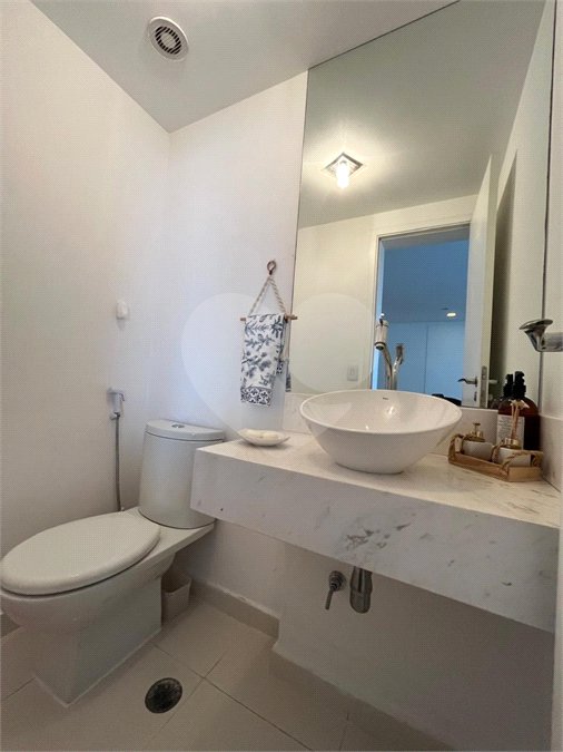 Apartamento à venda com 3 suítes em Jardim Monte Kemel, São Paulo, SP