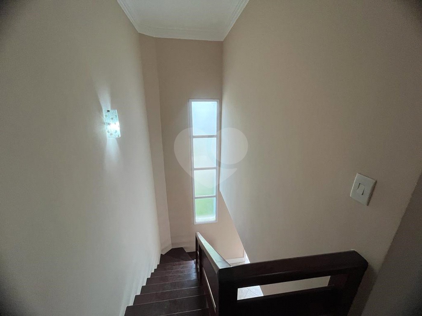 Casa à venda com 3 quartos, sendo 1 suíte, no condomínio Villagio DI Lucca, Sorocaba - SP