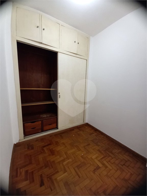 Apartamento à venda com 3 quartos, sendo 1 suíte, em Pinheiros, São Paulo, SP
