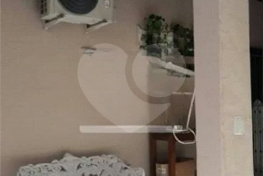 Sobrado à venda com 4 quartos, sendo 2 suítes, em Tremembé, São Paulo, SP