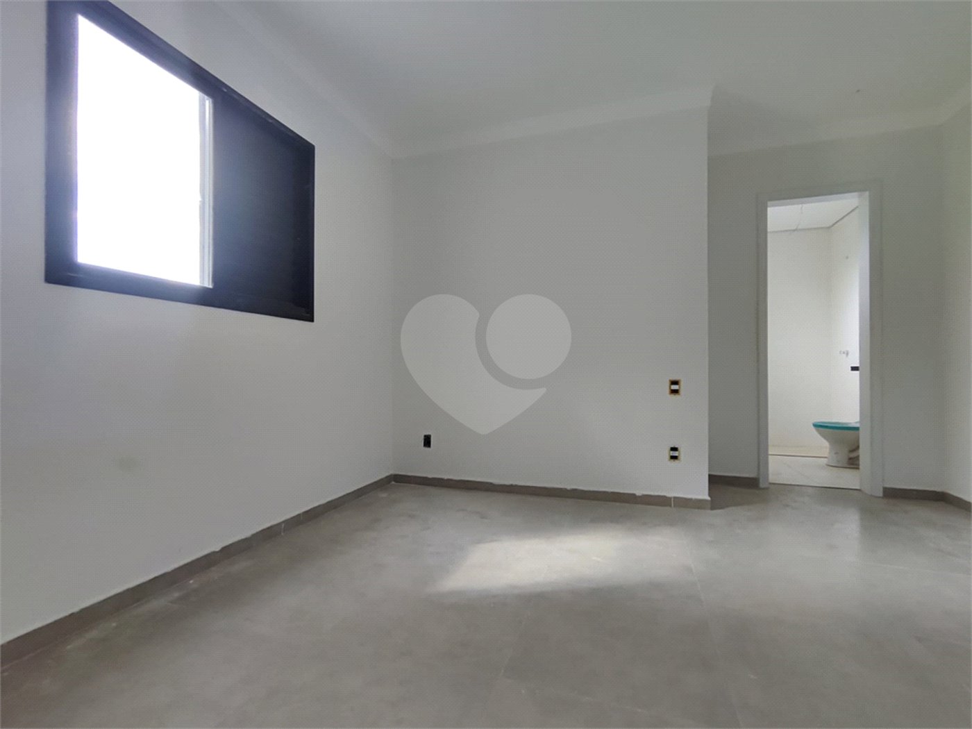 Apartamento à venda com 2 quartos, sendo 1 suíte,  em Jardim América, Sorocaba, SP