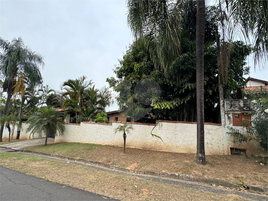 Casa à venda com 3 quartos, sendo 1 suíte, no condomínio Haras São Luiz, Salto - SP