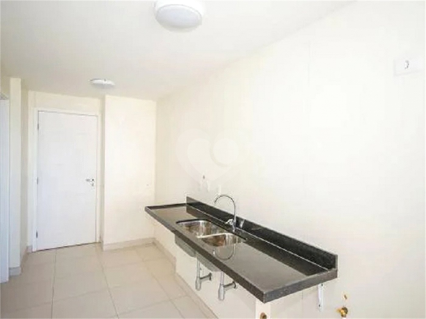Apartamento à venda com 3 suítes em Camorim, Rio de Janeiro, RJ