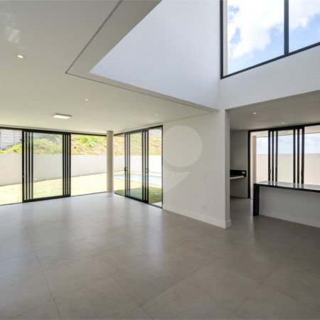 Casa à venda ou para alugar com 4 suítes no condomínio Residencial Arboretum, Vinhedo - SP