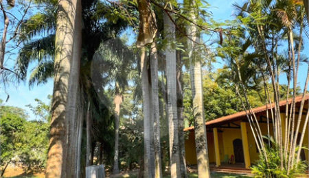 Casa à venda com 6 quartos, sendo 5 suítes,  em Santa Claudina, Vinhedo, SP