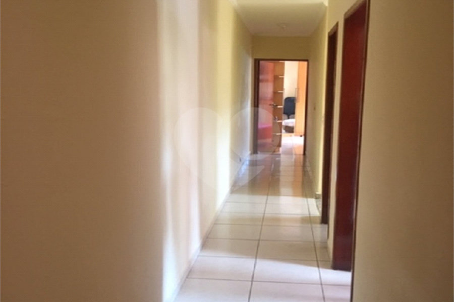 Sobrado à venda com 3 quartos, sendo 1 suíte, em Vila Albertina, São Paulo, SP