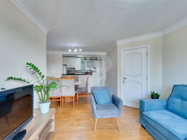 Apartamento à venda com 4 quartos, sendo 1 suíte,  em Alto da Boa Vista, São Paulo, SP