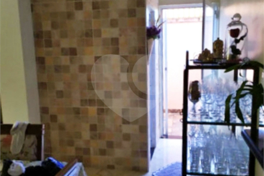 Sobrado à venda com 3 quartos, sendo 1 suíte,  em Horto, São Paulo, SP