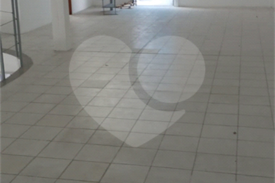 Salão à venda ou para alugar com 4 quartos em Santana, São Paulo, SP