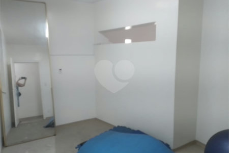 Sobrado à venda com 3 quartos em Vila Gustavo, São Paulo, SP