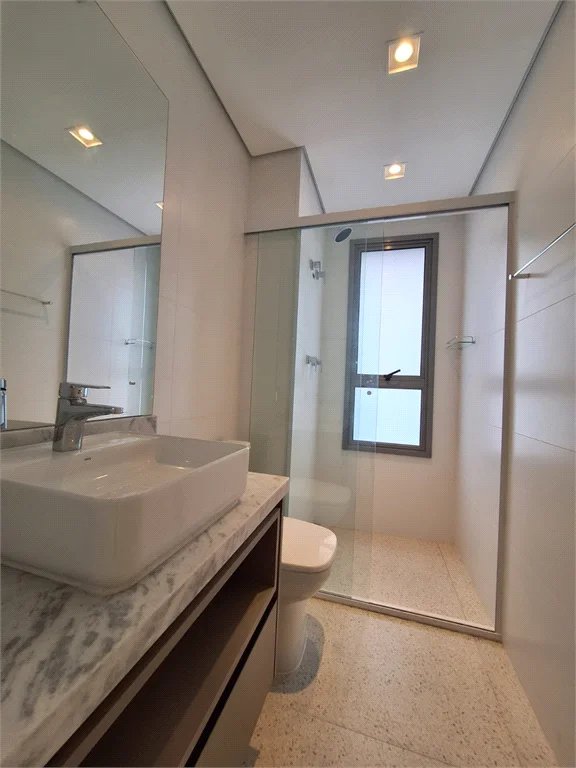 Apartamento para alugar com 3 suítes em Sumarezinho, São Paulo, SP