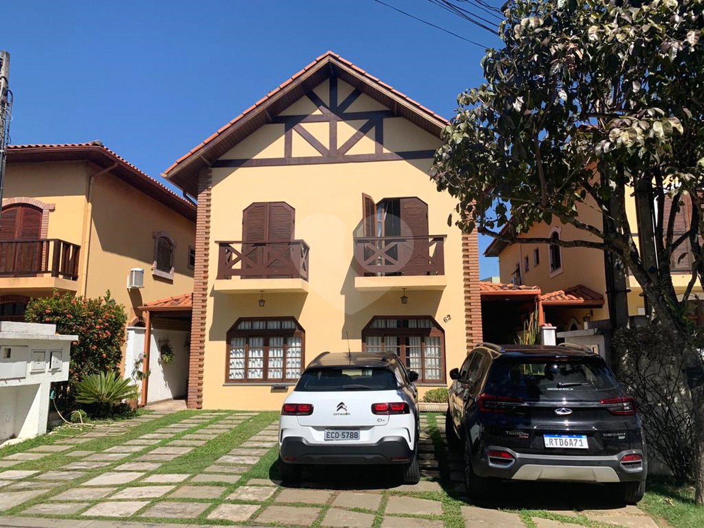 Casa à venda com 3 quartos, sendo 1 suíte, no condomínio Greenland, São Paulo - SP