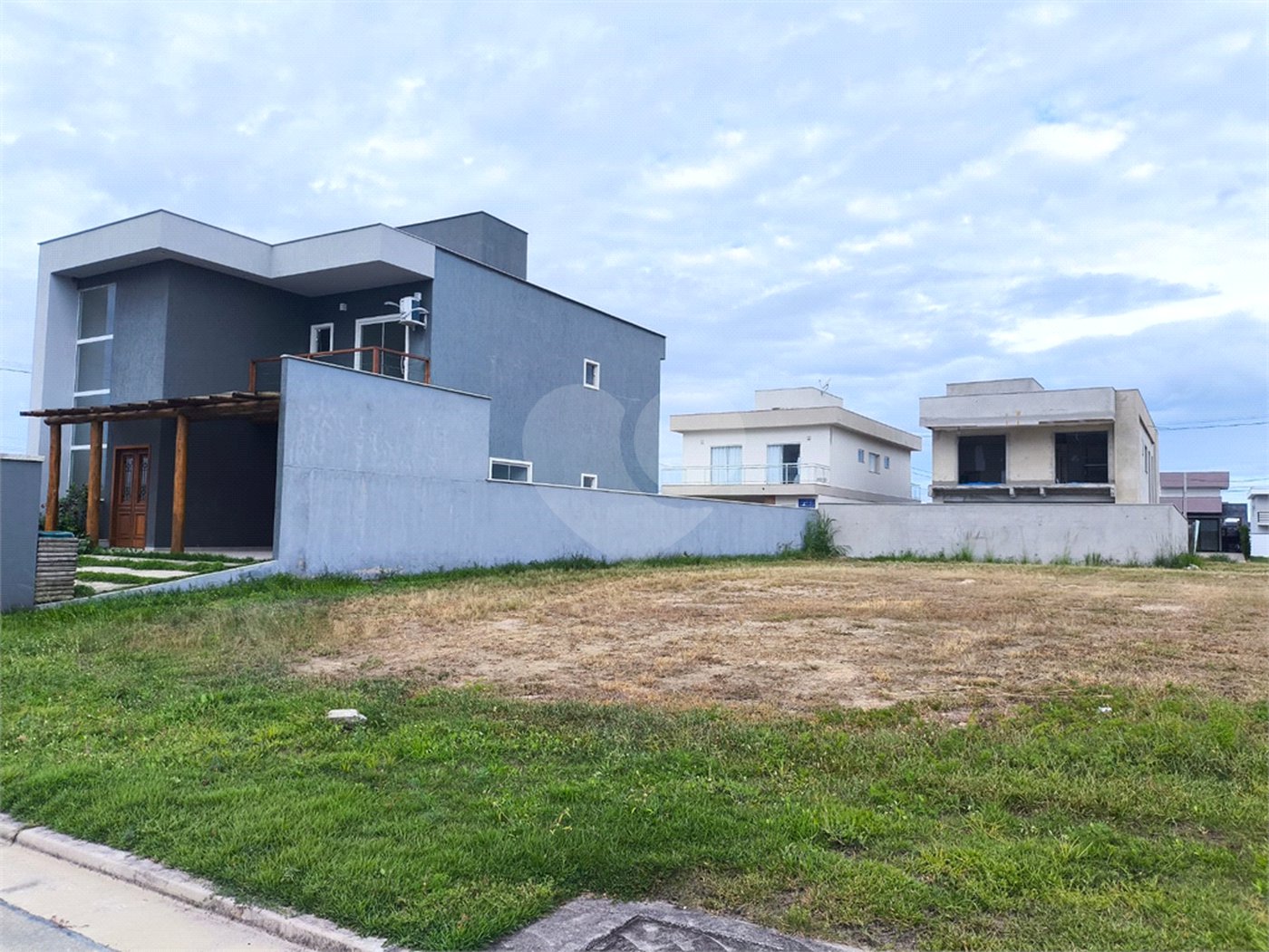 Terreno à venda em Ogiva, Cabo Frio, RJ