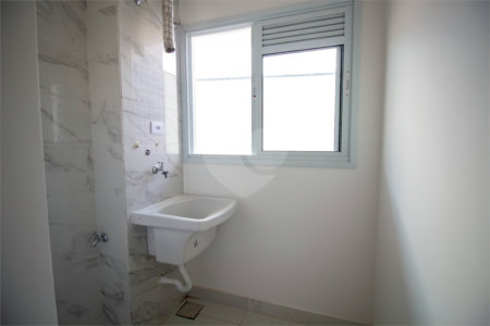 Apartamento à venda com 3 quartos, sendo 1 suíte,  em Jardim Flórida, São Roque, SP