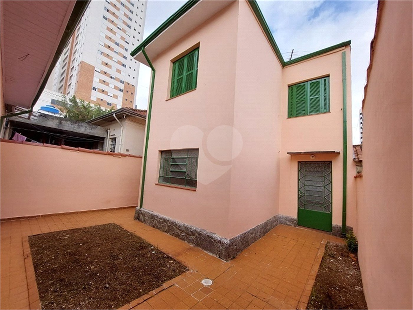 Sobrado à venda com 3 quartos em Vila Gumercindo, São Paulo, SP