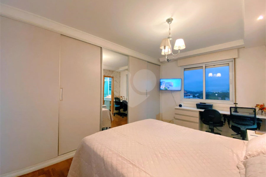 Apartamento à venda com 3 quartos, sendo 1 suíte, em Santana, São Paulo, SP