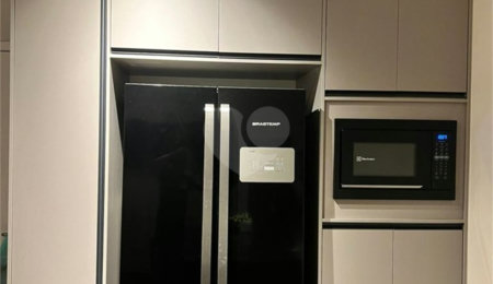 Sobrado à venda com 4 quartos, sendo 3 suítes, em Tremembé, São Paulo, SP