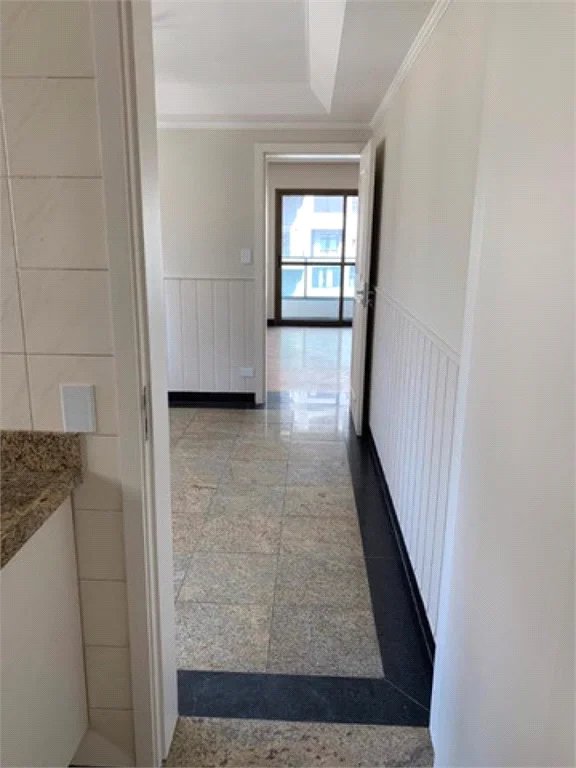 Apartamento à venda com 3 suítes em Vila Suzana, São Paulo, SP