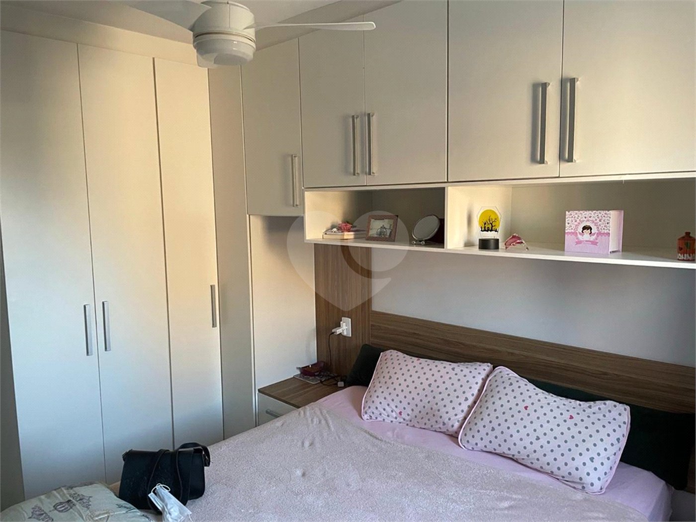 Apartamento à venda com 2 quartos, sendo 1 suíte,  em Parque Bela Vista, Votorantim, SP