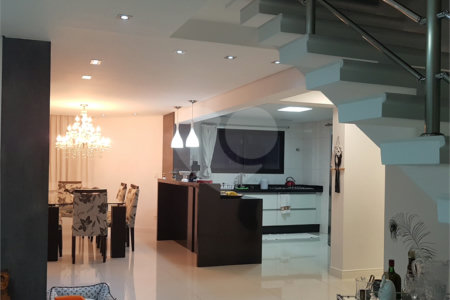 Cobertura à venda com 4 quartos, sendo 3 suítes, em Água Fria, São Paulo, SP