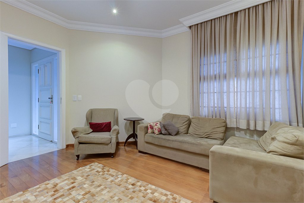 Casa à venda com 4 suítes no condomínio Vila Verde, São Paulo - SP
