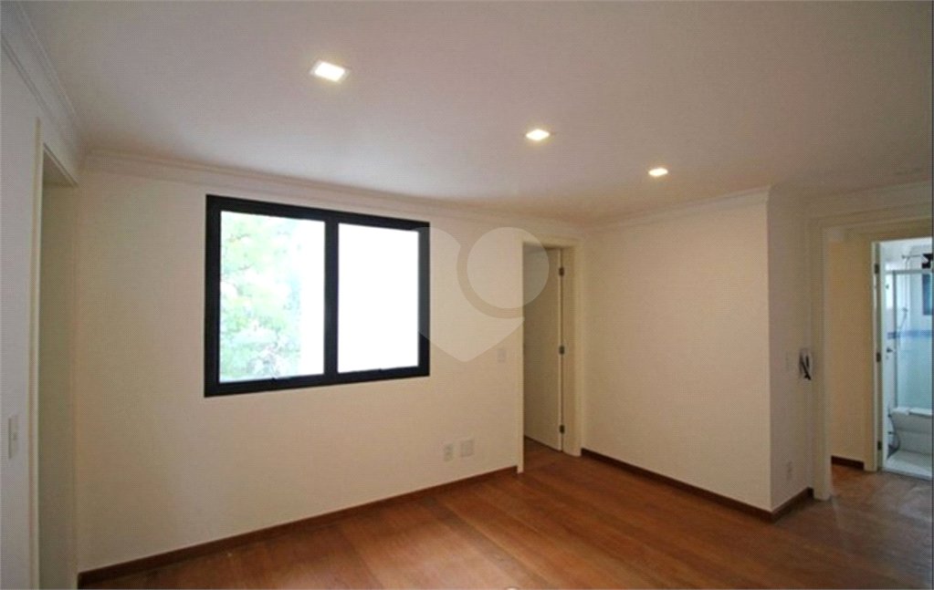 Apartamento à venda com 4 quartos, sendo 3 suítes, em Vila Suzana, São Paulo, SP
