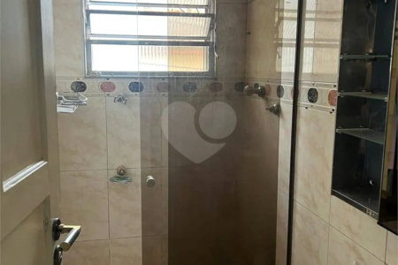 Sobrado à venda com 3 quartos em Água Fria, São Paulo, SP