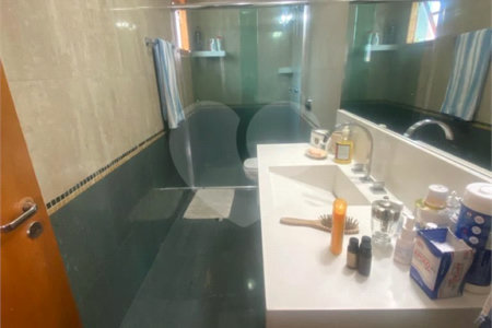 Sobrado à venda com 3 quartos, sendo 1 suíte, em Jardim São Paulo(zona Norte), São Paulo, SP
