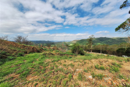 Área de Terra à venda com 1 suíte em Cocais, Itatiba, SP