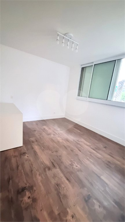 Apartamento à venda com 3 quartos, sendo 1 suíte, em Perdizes, São Paulo, SP