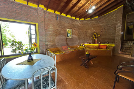 Chácara à venda com 3 quartos, sendo 1 suíte, no Centro, Três Lagoas, MS