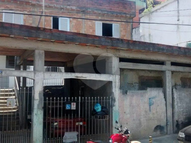Sobrado à venda com 4 quartos, sendo 1 suíte,  em Tremembé, São Paulo, SP