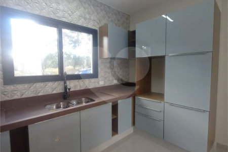 Casa à venda com 4 suítes no condomínio Estância Marambaia, Vinhedo - SP