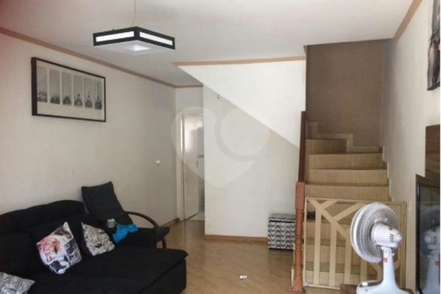 Sobrado à venda com 2 quartos em Tremembé, São Paulo, SP