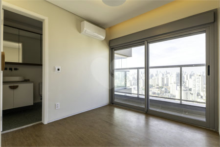 Apartamento à venda ou para alugar com 3 suítes em Água Branca, São Paulo, SP
