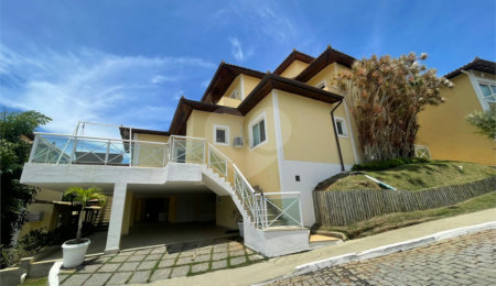 Casa em condomínio à venda com 5 suítes em Geribá, Armação dos Búzios, RJ