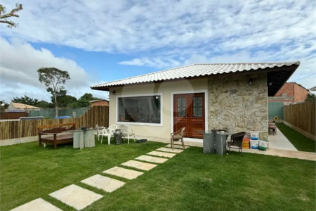 Casa à venda com 3 quartos, sendo 1 suíte, em Rasa, Armação dos Búzios, RJ