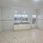 Casa à venda com 3 quartos, sendo 1 suíte, no condomínio Residencial Jardim das Palmeiras, Vinhedo - SP