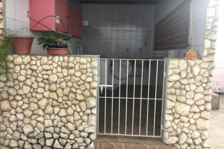 Casa à venda com 1 quarto, sendo 2 suítes, no Centro, Itaguaí, RJ