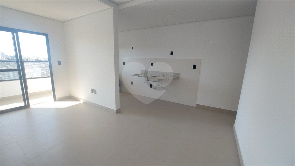 Apartamento à venda com 3 quartos, sendo 1 suíte, em Jardim Refúgio, Sorocaba, SP