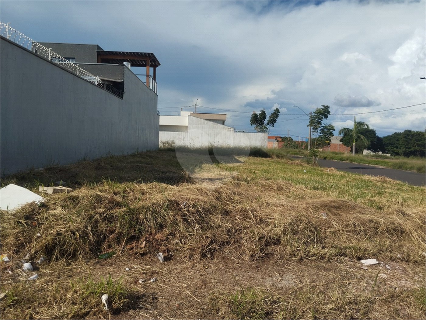 Terreno à venda em Residencial Vista do Horto, Araraquara, SP