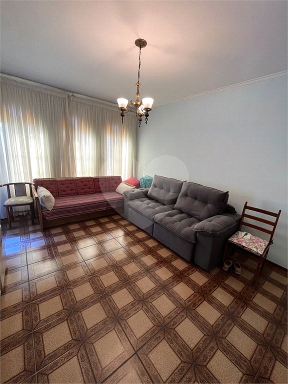 Sobrado à venda com 3 quartos, sendo 1 suíte,  em Vila Mazzei, São Paulo, SP