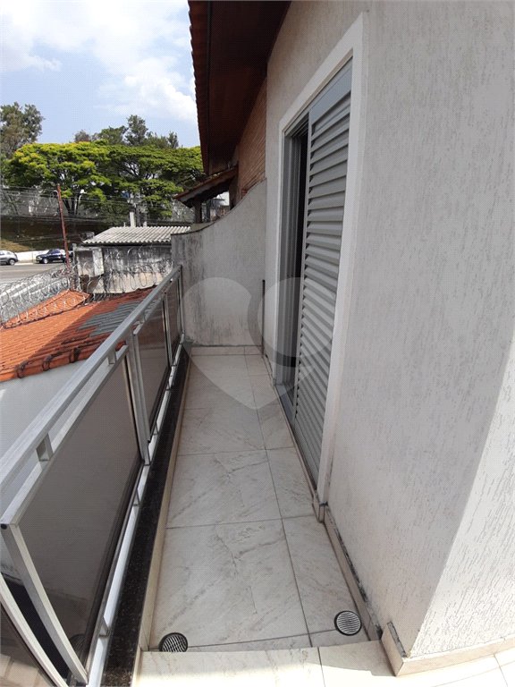 Sobrado à venda com 3 quartos em Parque Casa de Pedra, São Paulo, SP
