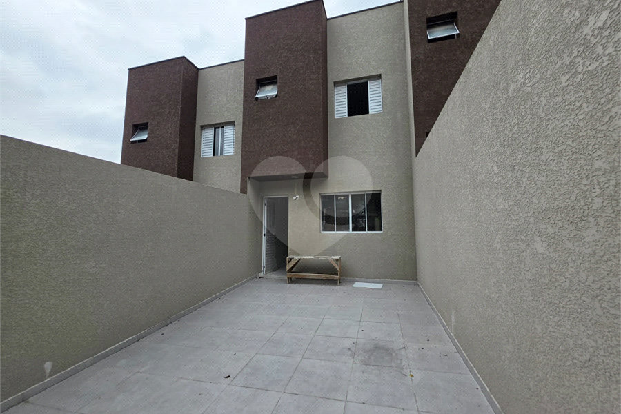 Sobrado à venda com 2 quartos, sendo 1 suíte,  em Vila Clarice, São Paulo, SP