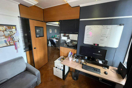 Casa à venda com 3 quartos, sendo 1 suíte, em Vila Mariana, São Paulo, SP