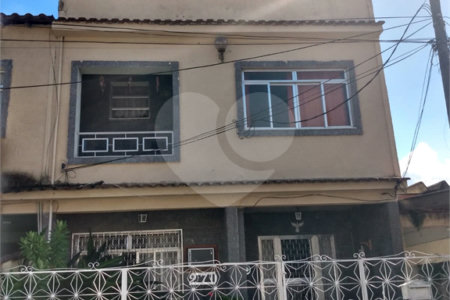 Casa à venda com 3 quartos, sendo 1 suíte, em Campo Grande, Rio de Janeiro, RJ