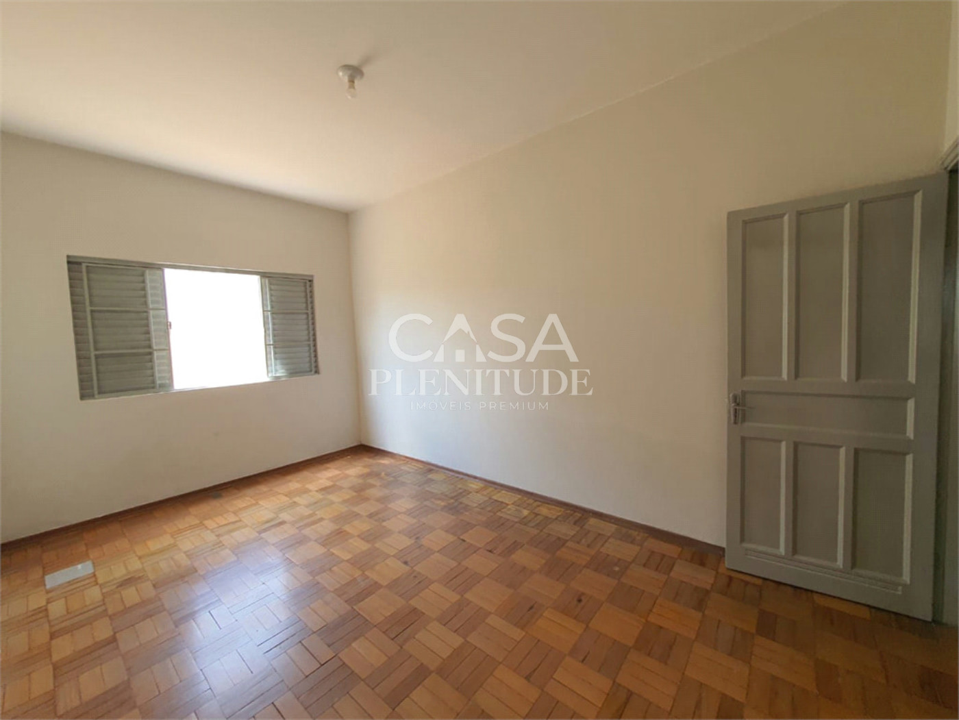 Casa à venda com 3 quartos em Vila Augusta, Sorocaba, SP