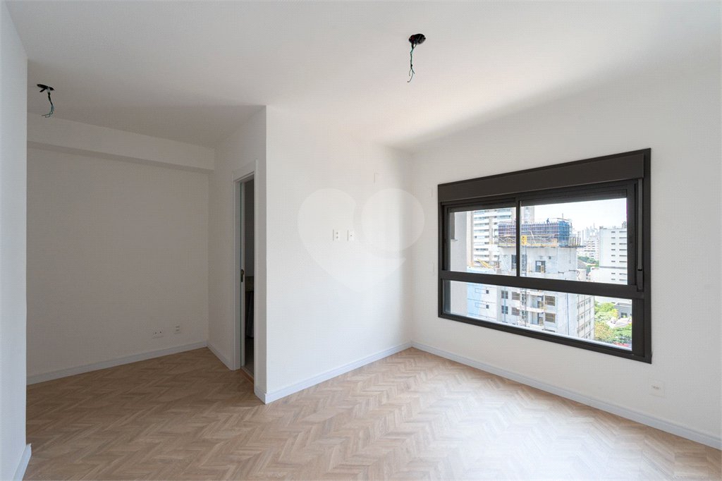 Apartamento à venda com 3 suítes em Vila Clementino, São Paulo, SP