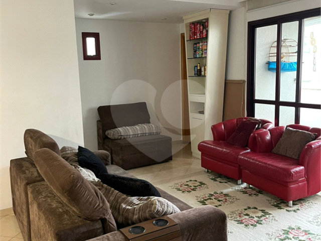 Apartamento à venda com 3 quartos, sendo 1 suíte,  em Santana, São Paulo, SP